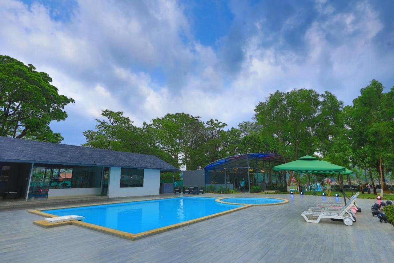 White Feather Resort Kauncha Silvassa Zewnętrze zdjęcie