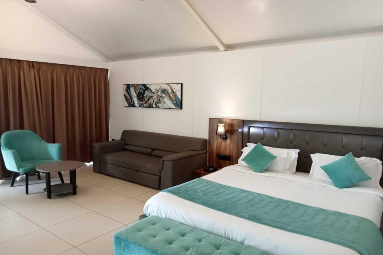 White Feather Resort Kauncha Silvassa Zewnętrze zdjęcie