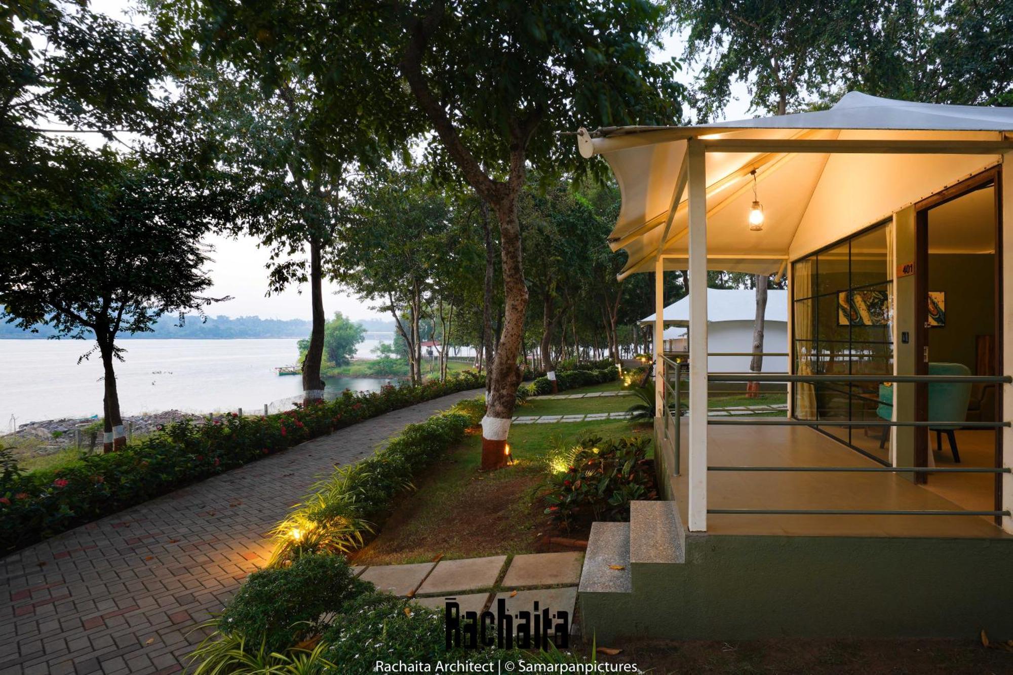 White Feather Resort Kauncha Silvassa Zewnętrze zdjęcie